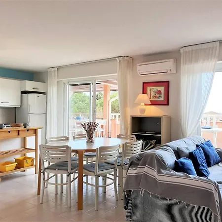 Apartment Appt Climatise 3 Pieces - 6 Pers - Terrasse, Parking A 200m De La - Fr-1-251-845